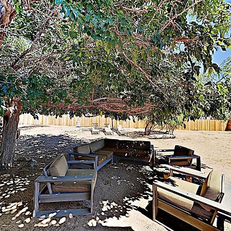 Rawhide Ranch - Walk To Pappy And Harriet'S With Hot Tub! Home ユッカ・バレー エクステリア 写真